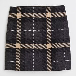 H&M Dark Grey Plaid Mini Skirt 8
